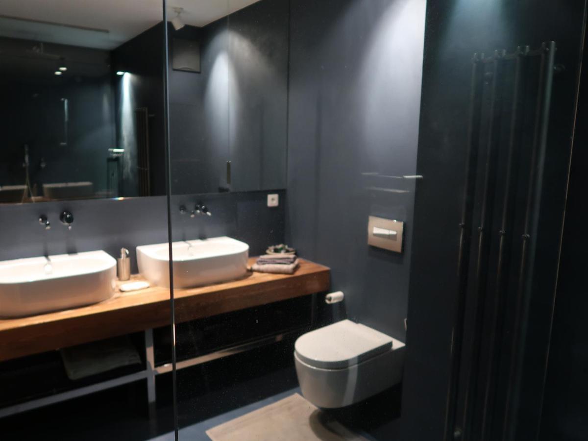 Michal Apartment 125M2 City Centre Прага Екстериор снимка